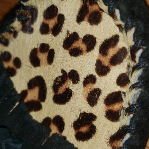 Minnetonka Moccasins - Picture 10 of 10